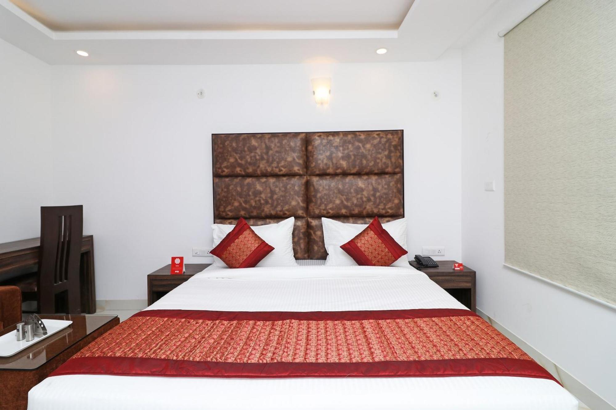 Hotel O Aamara New Delhi Exterior photo